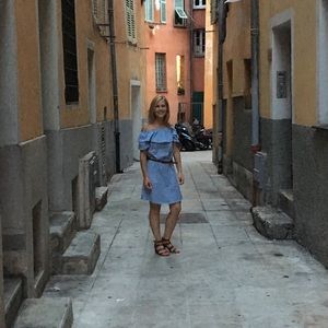 Meet your Posher, Lauren